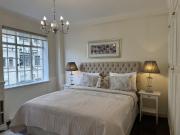 Spacious Luxury 3 Bedrooms, 2 Bathrooms Flat