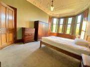 Spacious Main Door Flat with Garden