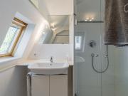 Spacious maisonette suite with balcony in Berlin...