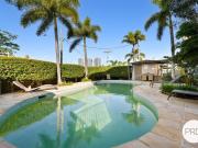 Spacious Middle Floor Unit in Secure Complex with Pool