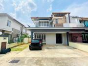 SPACIOUS MODERN 2 Storey Semi D Taman Anggun 1 Kota...