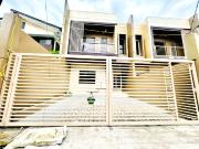 SPACIOUS MODERN 2 STOREY TOWNHOUSE FOR SALE IN PILAR VILLAGE