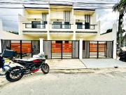 SPACIOUS MODERN 2 STOREY TRIPLEX HOUSE FOR SALE IN PILAR...