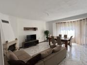 Spacious & Modern 3 Bedroom Apartment in Almada –