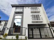 SPACIOUS MODERN 3 STOREY CORNER HOUSE FOR SALE IN GREENWOODS