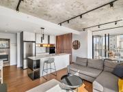 Spacious Modern Apartment with Stunning City Views