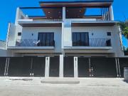 SPACIOUS MODERN DUPLEX HOUSE AND LOYT IN BF HOMES...