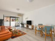 Spacious & Modern Two Bedroom Apartment in Prime...