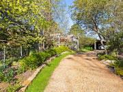 Spacious Mountains Haven in Peaceful Katoomba Setting