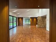 Spacious 2 Storey House for Lease in Dasmariñas Village,...