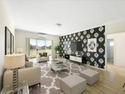 Spacious North East Facing Penthouse Style Apartment in...