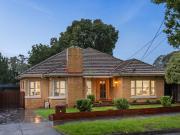 Spacious North Facing Entertainer in a Premium Neighbourhood