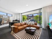 Spacious North West Facing Apartment in the Renowned...