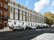 Spacious One Bed Flat with a Private Patio in SW3