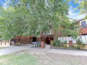 SPACIOUS ONE BEDROOM APARTMENT