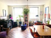 Spacious one bedroom garden apartment