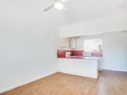 Spacious One Bedroom Unit in Great Location! 10 minute... Spacious One Bedroom Unit in Great Location! 10 minute...