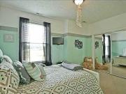 Spacious Private Room Available_Hampton VA