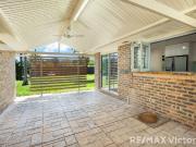 Spacious Property with Massive Shed and Hoist