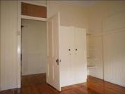 SPACIOUS QUEENSLANDER * Brisbane State High/Brisbane...