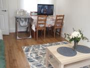 Spacious Renovated 3 Bed Flat With 2 Bathrooms