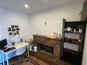 Spacious room in a 6 bedroom apartment in Rua de...
