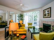 Spacious room in St Leonard