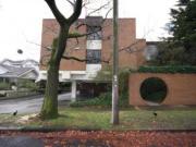 Spacious, Secure Two Bedroom Apartment!