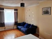 Spacious semi detached house e15 e3 e14 canning to