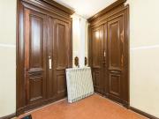 Spacious single bedroom in a 5 bedroom apartment near U...