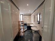 Spacious Single room Via la Farina