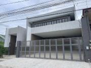 Spacious & Sleek 2 Storey Residence in Quezon City – H...