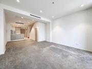 Spacious Split Level Apartment in the Iconic ‘Tempo’ Complex