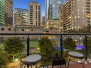 Spacious Spring Street Towers Retreat in Stunning Paris...