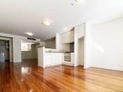 Spacious Studio Apartment with Balcony in the heart of City