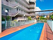 Spacious Studio Apartment with Private Balcony, Air...