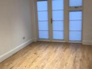 Spacious Studio Flat to Rent in De Montfort Road,SW16