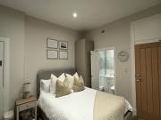 Spacious Studio near Glasgow City Centre