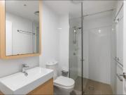 Spacious & Stylish Apartment in the Heart of South Brisbane!