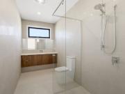 Spacious & Stylish Family Living