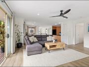 Spacious & Stylish Home in Prime Varsity Lakes Location