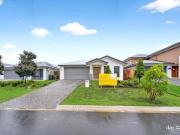 Spacious, Stylish & Ready to Enjoy in Chambers Flat