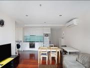 Spacious, Sunlit 3 Bed Apartment in Prime CBD Location
