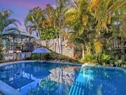 Spacious Sunset Living An Absolute Must See!