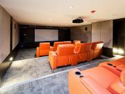 Spacious Terrace Road Stunner Spacious Terrace Road Stunner