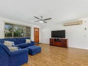Spacious Three 3 Bedroom Modern Duplex