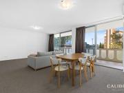 Spacious three bedroom apartment in desirable location