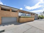 Spacious Three Bedroom Townhouse With Multiple Living Areas