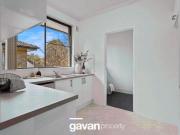 Spacious Three Bedroom Unit in the Heart of Oatley