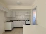 SPACIOUS TOWNHOUSE CLOSE TO BEACH